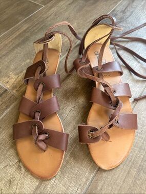 Modern rebel Women's Brown Lace-Up Gladiator Sandals